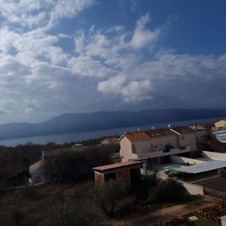 Apartmani Lanterna Krk Town Exterior photo